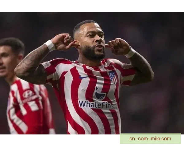 德佩合同期满成自由身意外加盟巴甲科林蒂安震惊球迷