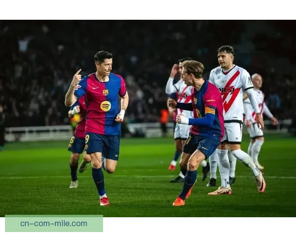 莱万多夫斯基刷新德甲单季进球纪录 再度证明世界级锋霸实力